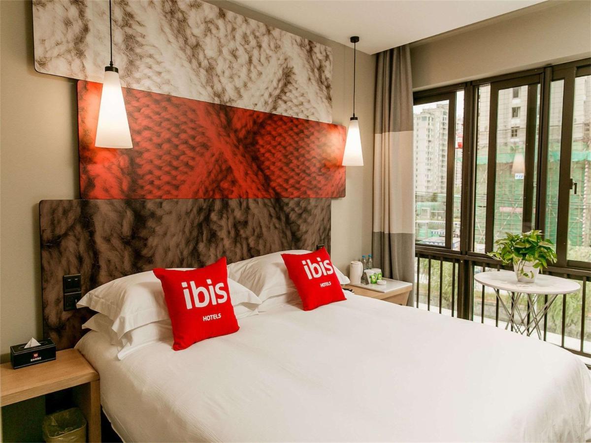 Ibis Haimen South Changjiang Rd Hotel Nantong Bagian luar foto