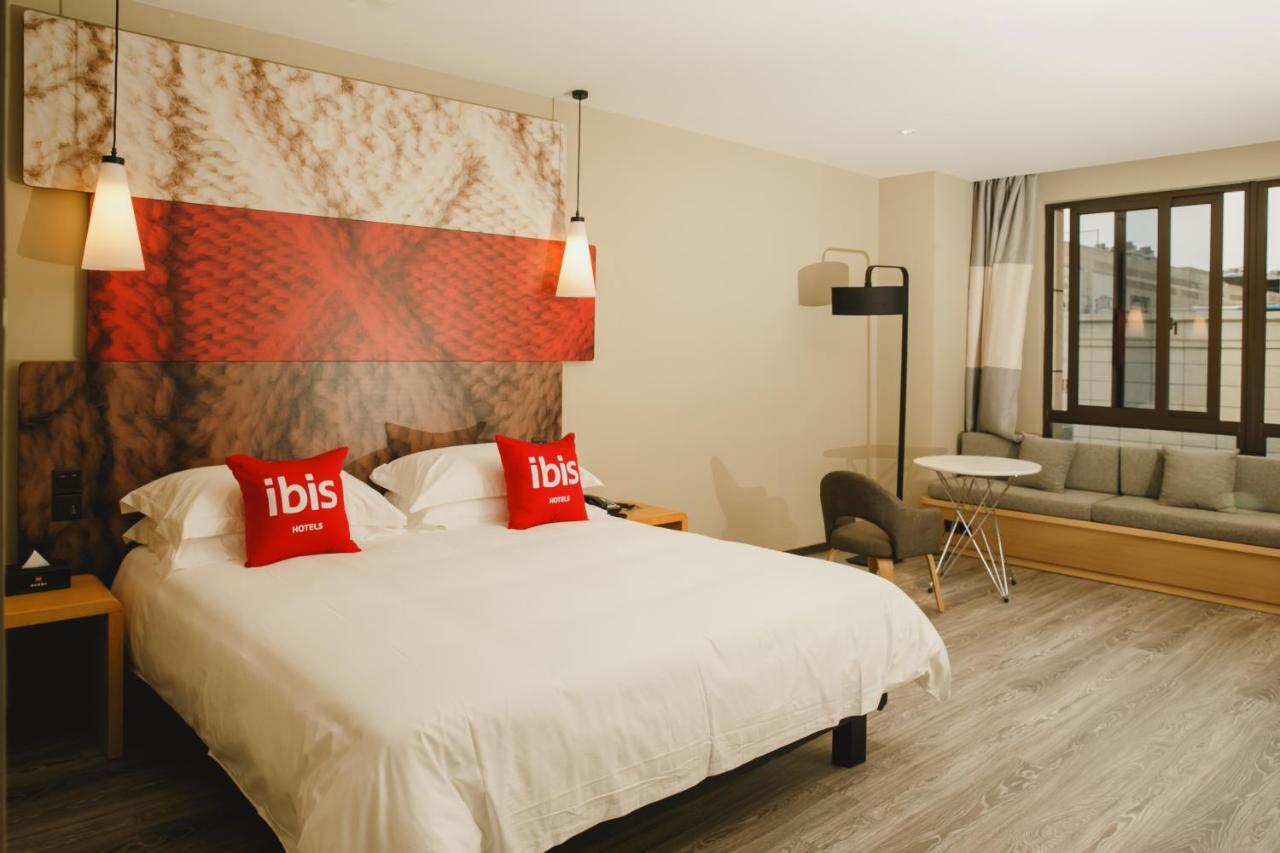 Ibis Haimen South Changjiang Rd Hotel Nantong Bagian luar foto
