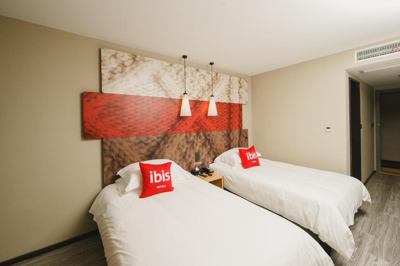 Ibis Haimen South Changjiang Rd Hotel Nantong Bagian luar foto