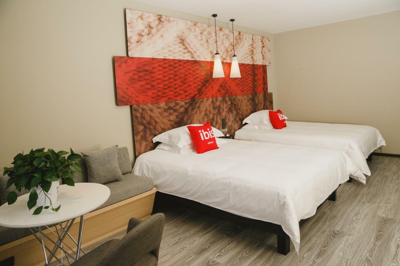 Ibis Haimen South Changjiang Rd Hotel Nantong Bagian luar foto